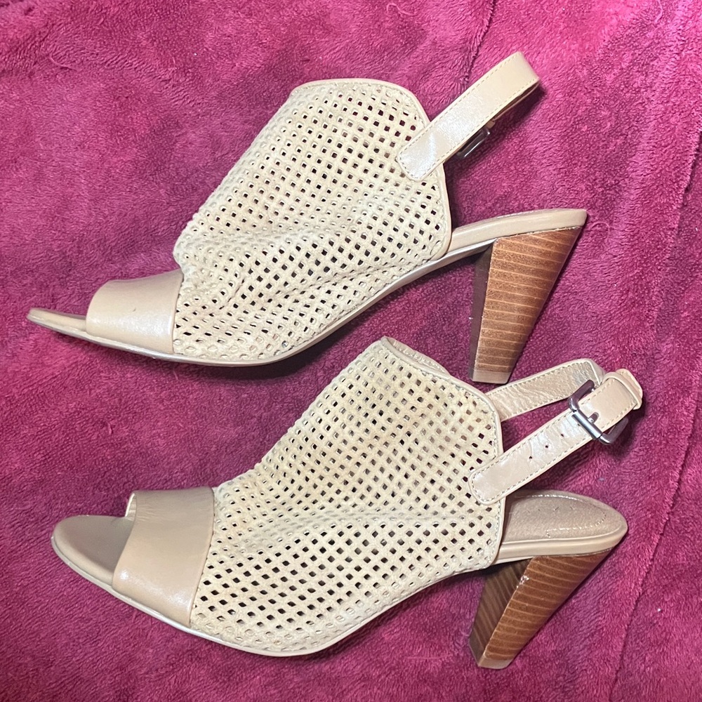 Tahari Eloise Women's Shoes